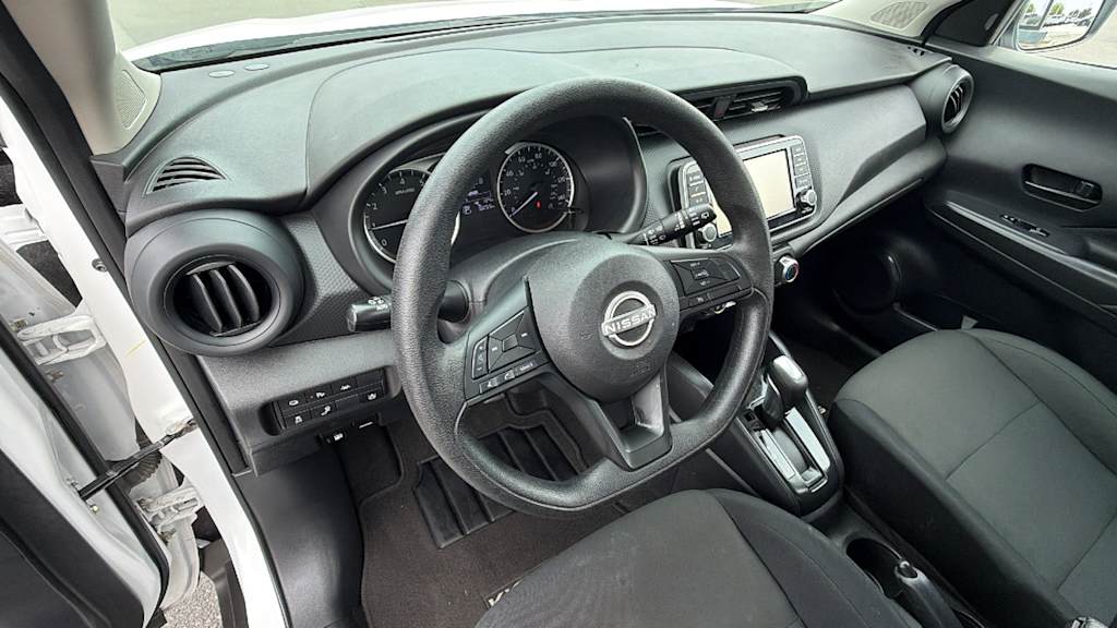 Thumbnail: 2024 Nissan Kicks - 2