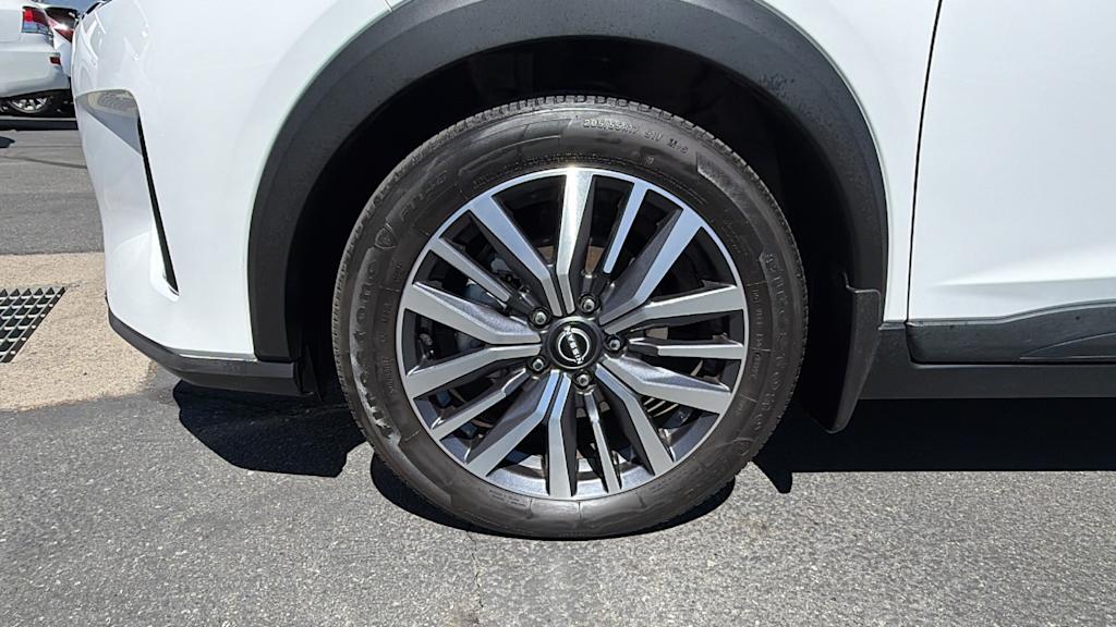Thumbnail: 2023 Nissan Kicks - 8