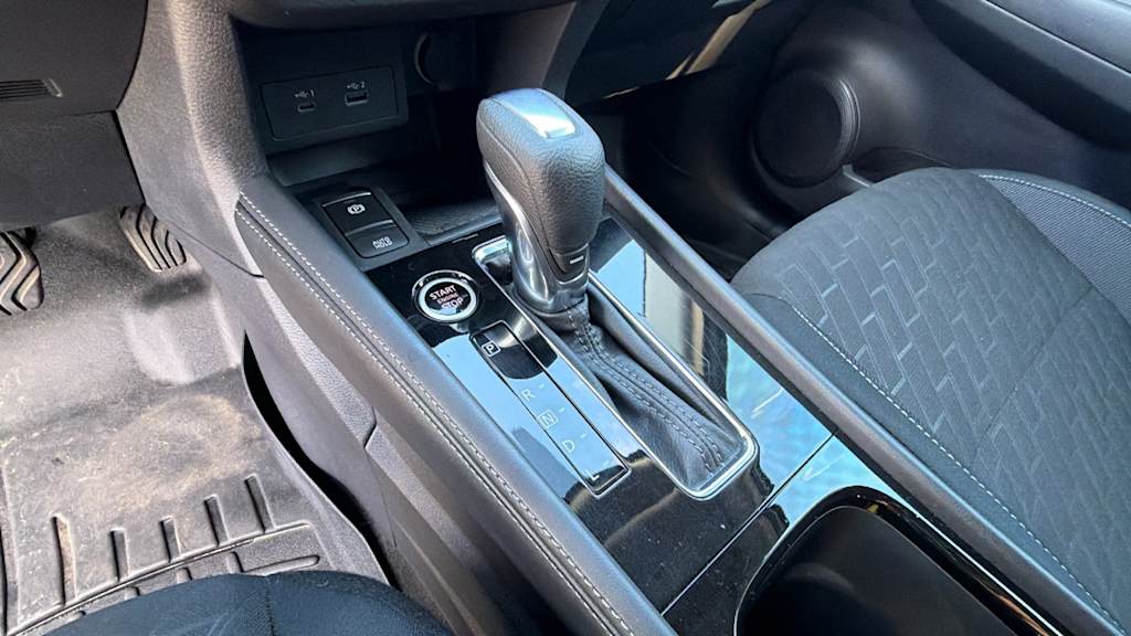 Thumbnail: 2024 Nissan Kicks - 16