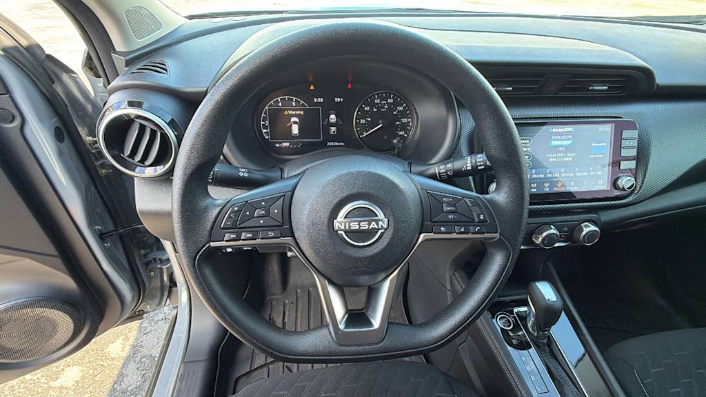 Thumbnail: 2024 Nissan Kicks - 9