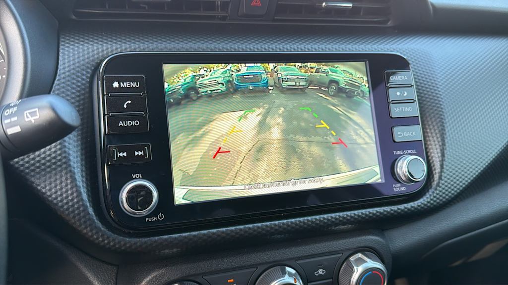 Thumbnail: 2024 Nissan Kicks - 25