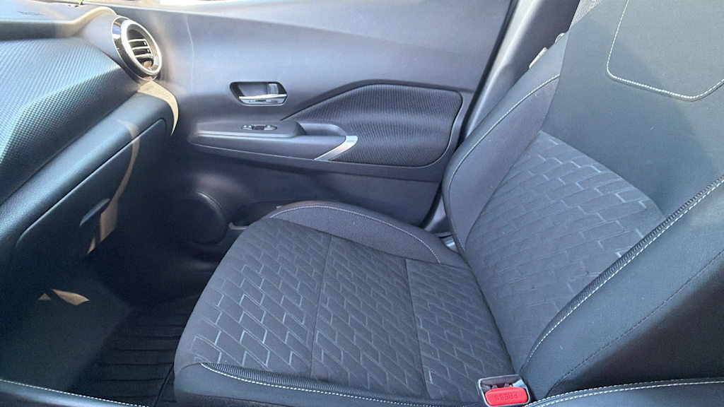 Thumbnail: 2024 Nissan Kicks - 11