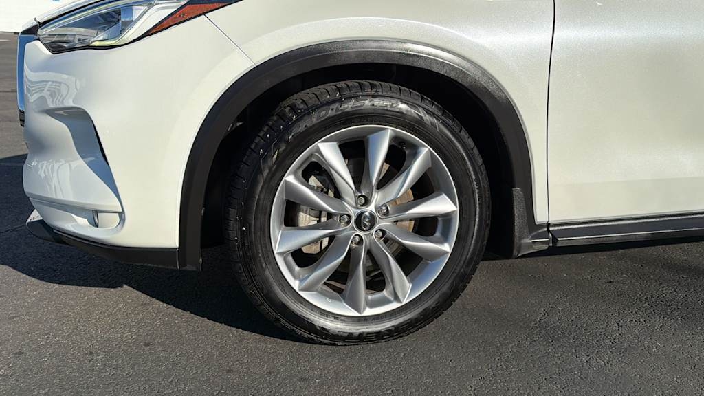 Thumbnail: 2019 INFINITI QX50 - 8