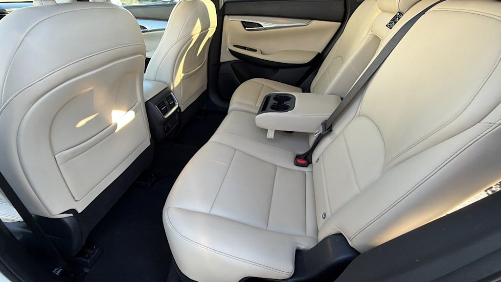 Thumbnail: 2019 INFINITI QX50 - 12