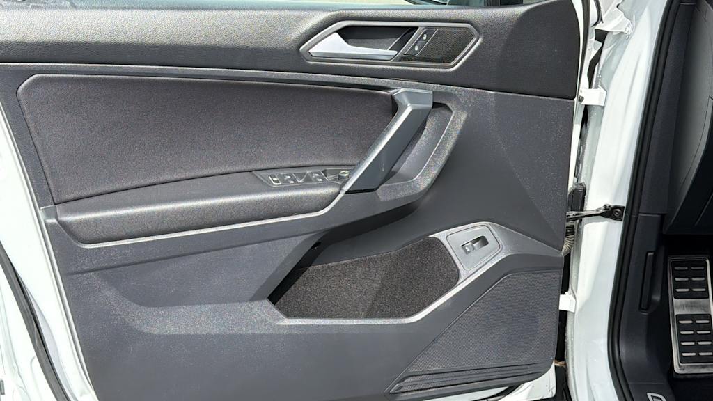 Thumbnail: 2019 Volkswagen Tiguan - 28