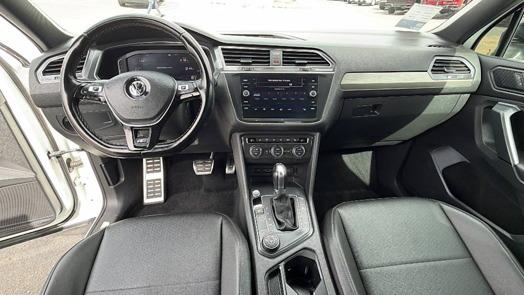 Thumbnail: 2019 Volkswagen Tiguan - 12