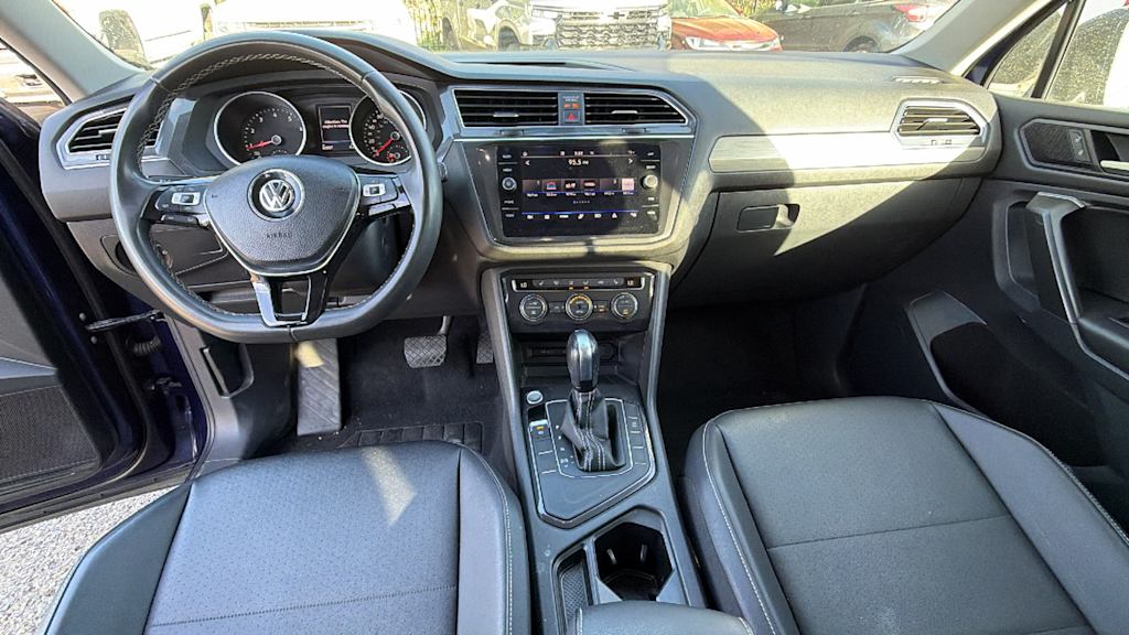 Thumbnail: 2021 Volkswagen Tiguan - 12