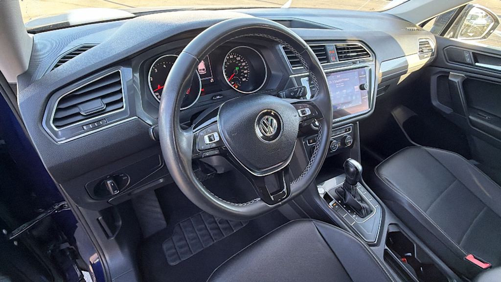 Thumbnail: 2021 Volkswagen Tiguan - 2