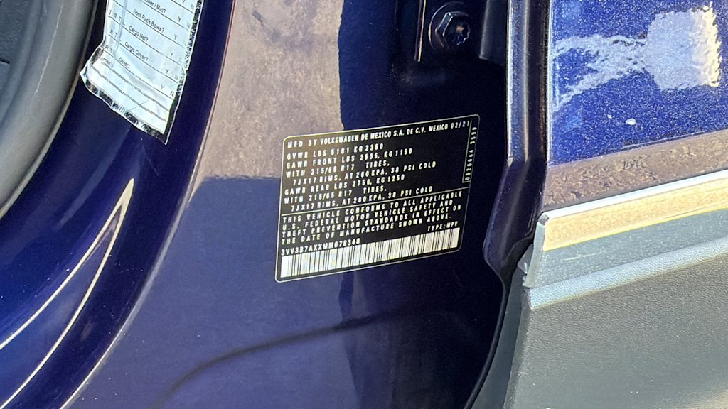 Thumbnail: 2021 Volkswagen Tiguan - 18