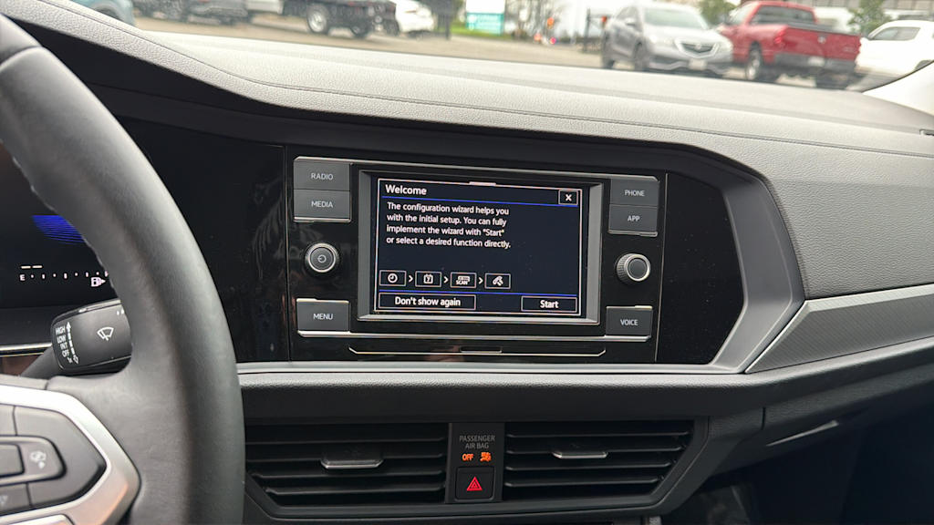 Thumbnail: 2024 Volkswagen Jetta - 13