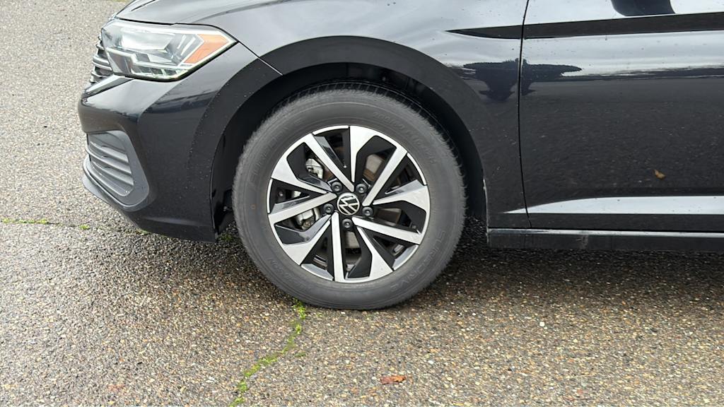 Thumbnail: 2024 Volkswagen Jetta - 8