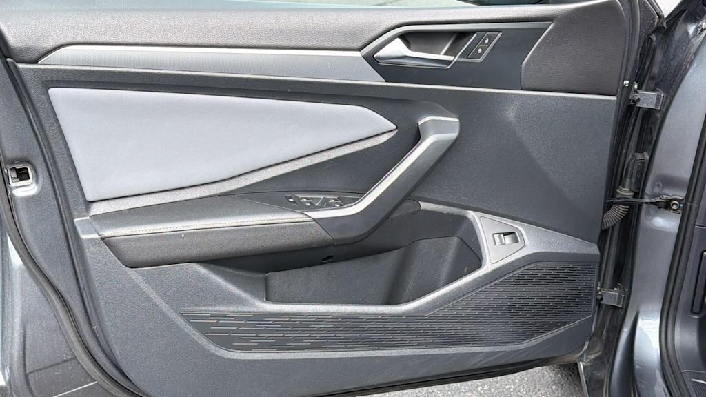 Thumbnail: 2025 Volkswagen Jetta - 29