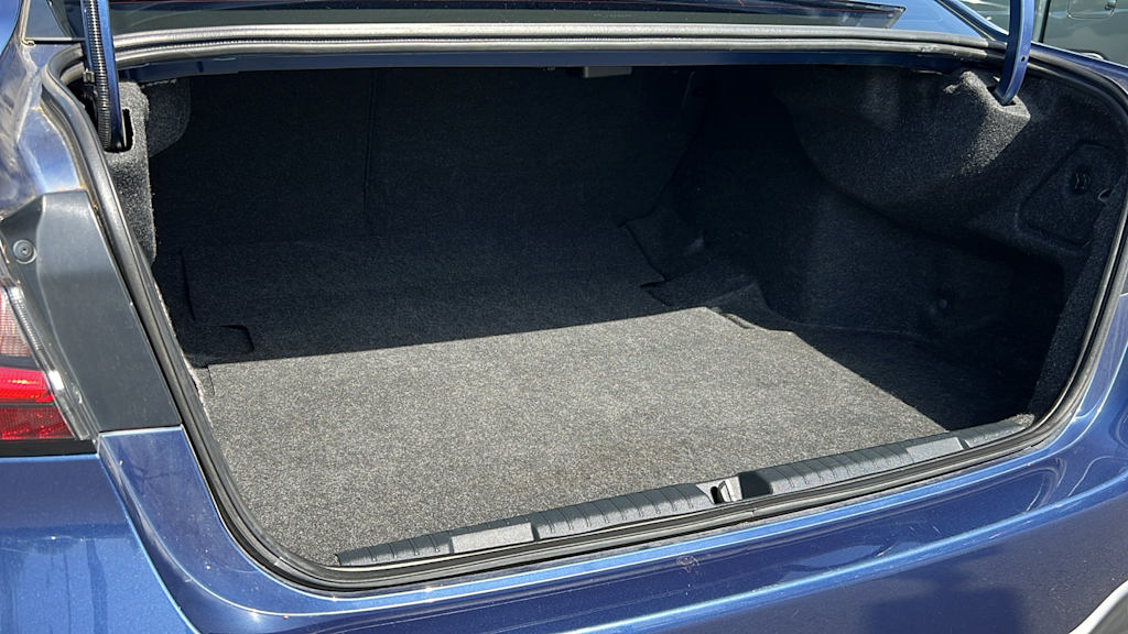 2021 Subaru Legacy Base 17