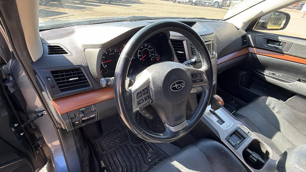 Thumbnail: 2014 Subaru Outback - 2