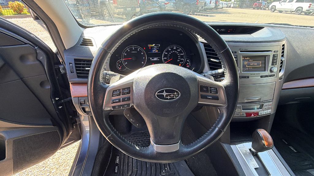 Thumbnail: 2014 Subaru Outback - 9