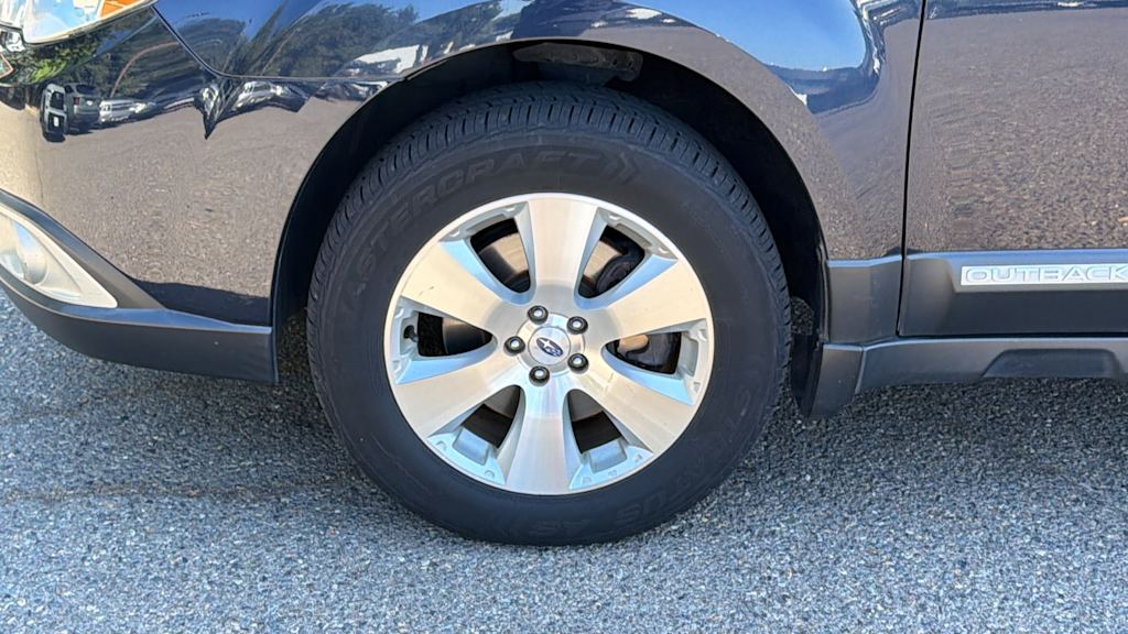 Thumbnail: 2012 Subaru Outback - 8