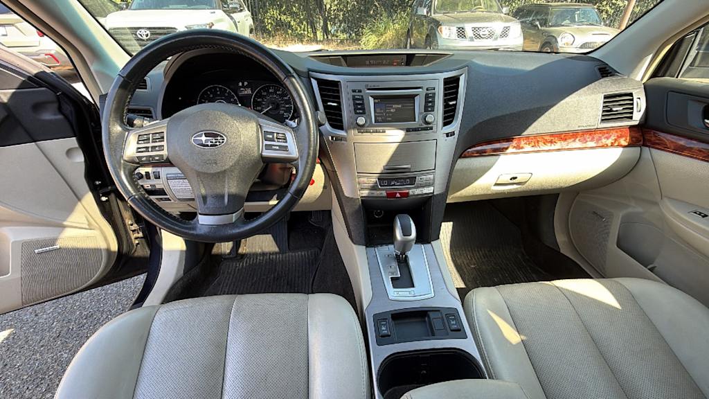 Thumbnail: 2012 Subaru Outback - 12