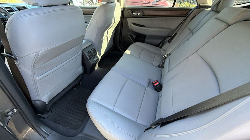 Thumbnail: 2018 Subaru Outback - 11