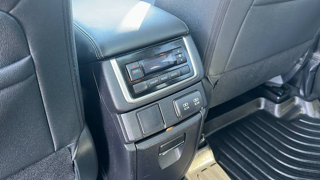2022 Subaru Ascent Onyx Edition 23