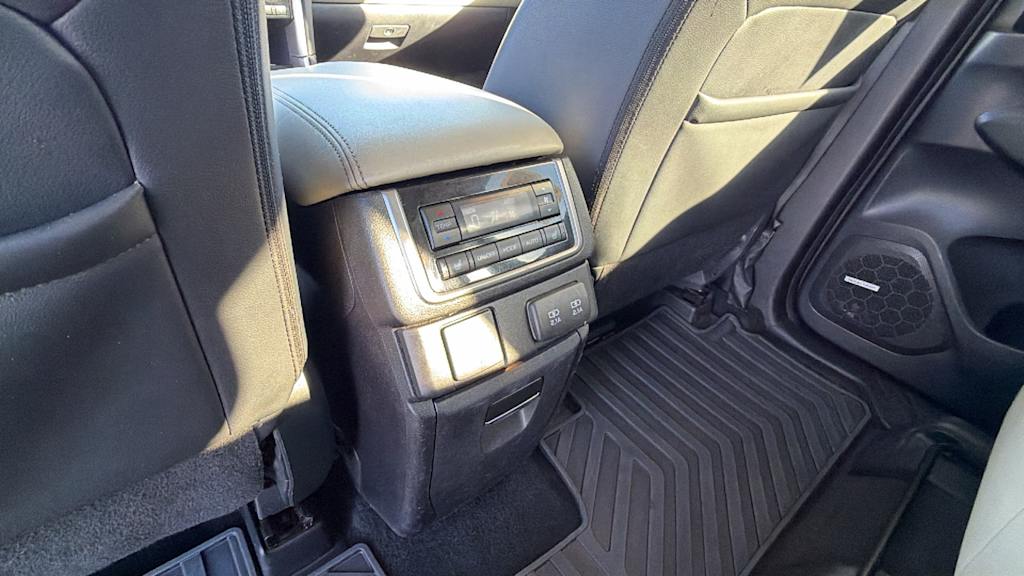 Thumbnail: 2019 Subaru Ascent - 30