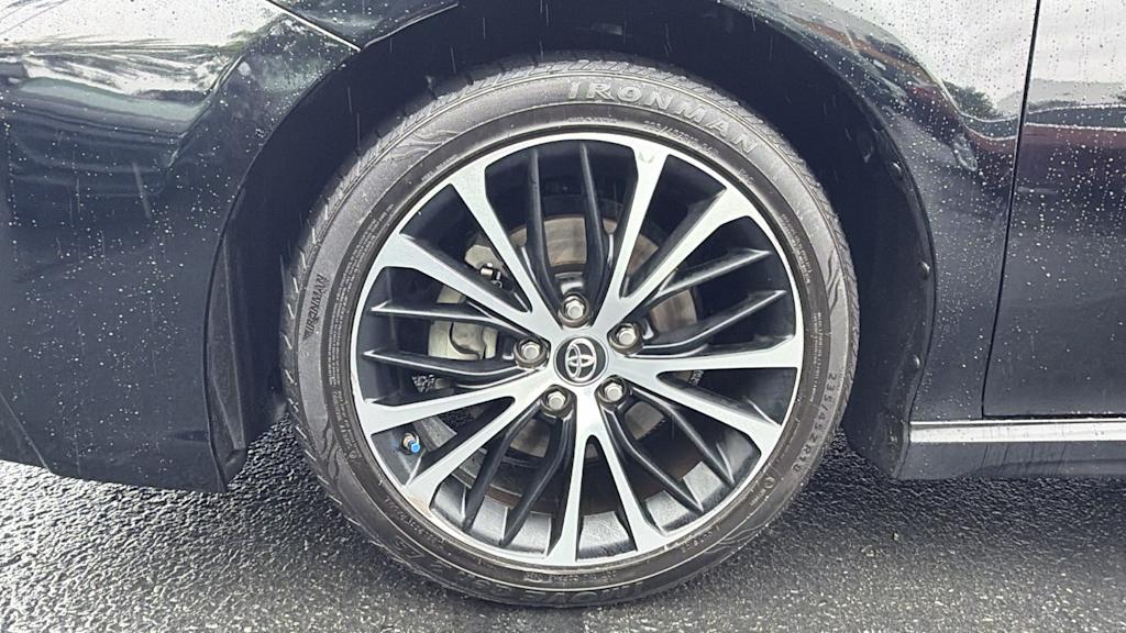Thumbnail: 2019 Toyota Camry - 8