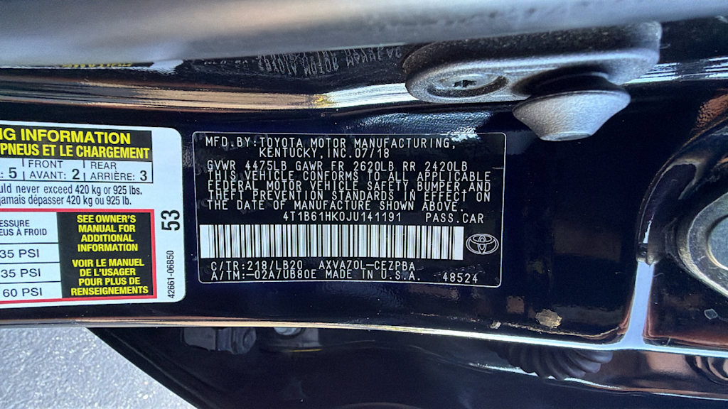 Thumbnail: 2018 Toyota Camry - 18