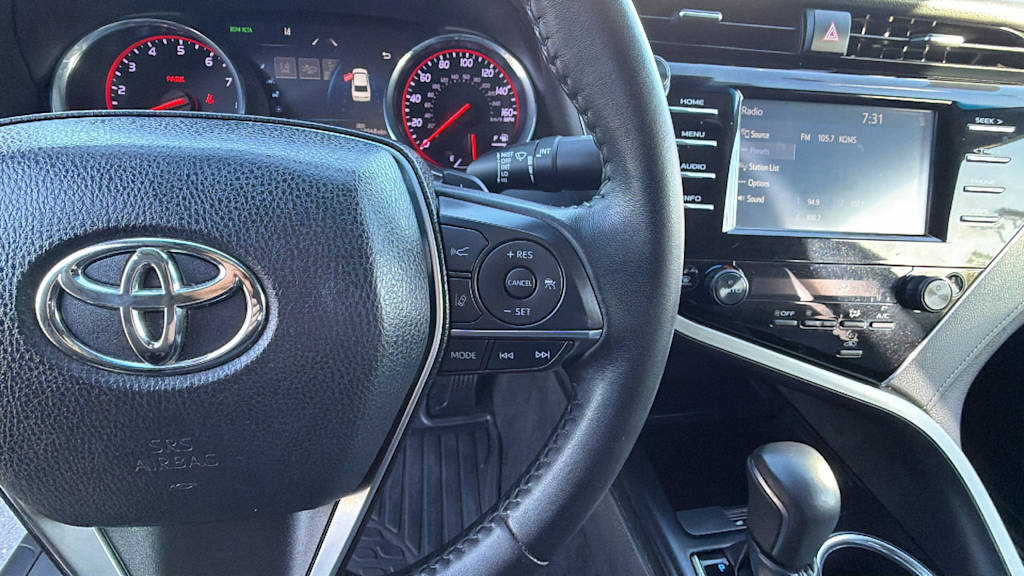 Thumbnail: 2018 Toyota Camry - 26