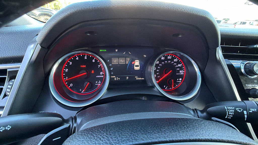 Thumbnail: 2018 Toyota Camry - 15