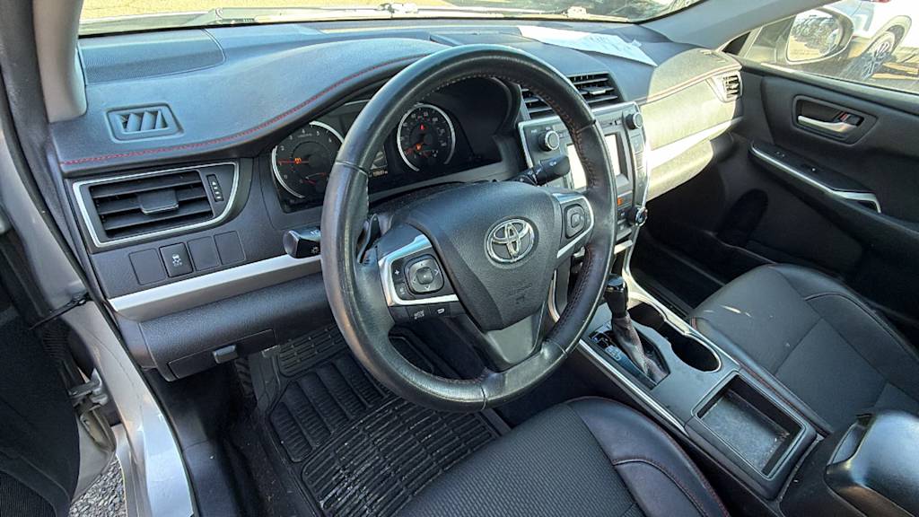 Thumbnail: 2017 Toyota Camry - 2