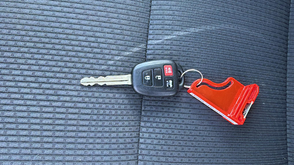 Thumbnail: 2017 Toyota Camry - 15