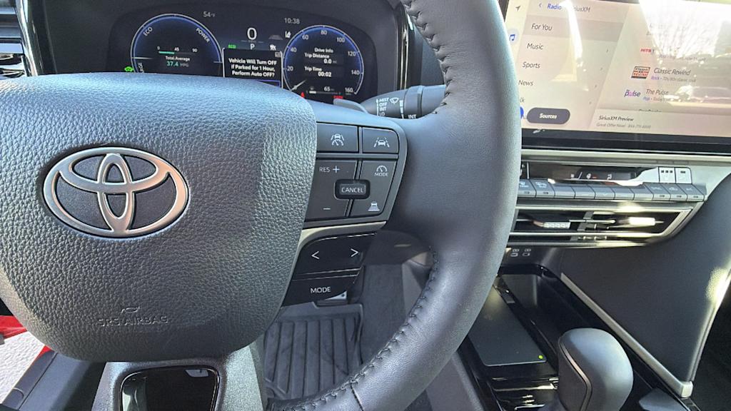 Thumbnail: 2025 Toyota Camry - 27