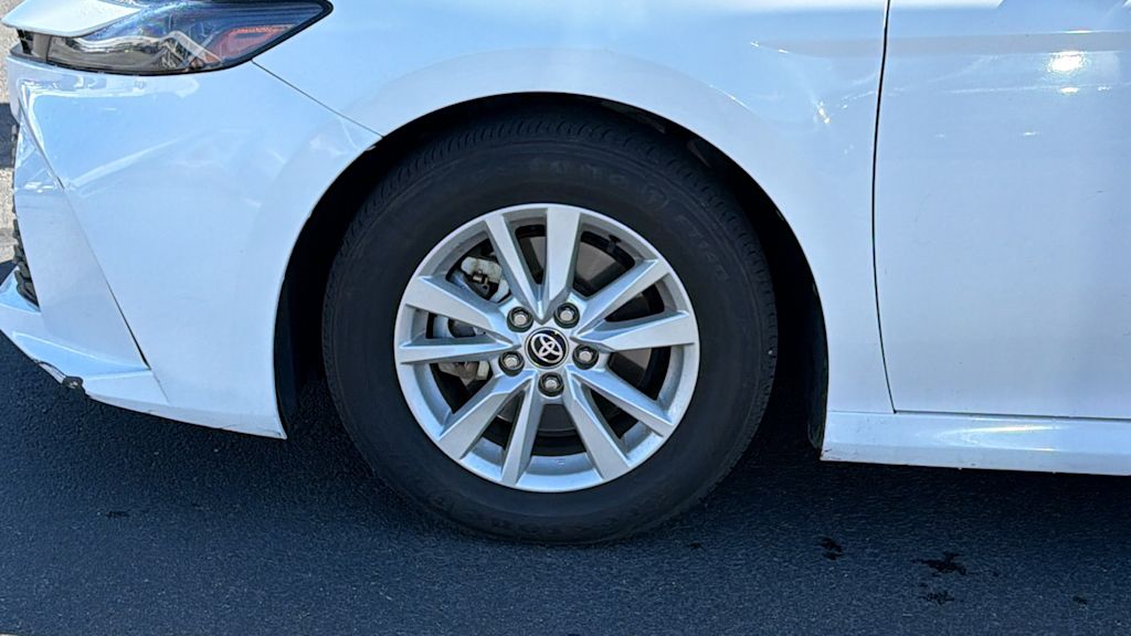 Thumbnail: 2025 Toyota Camry - 7
