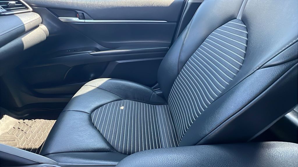 2023 Toyota Camry SE 10