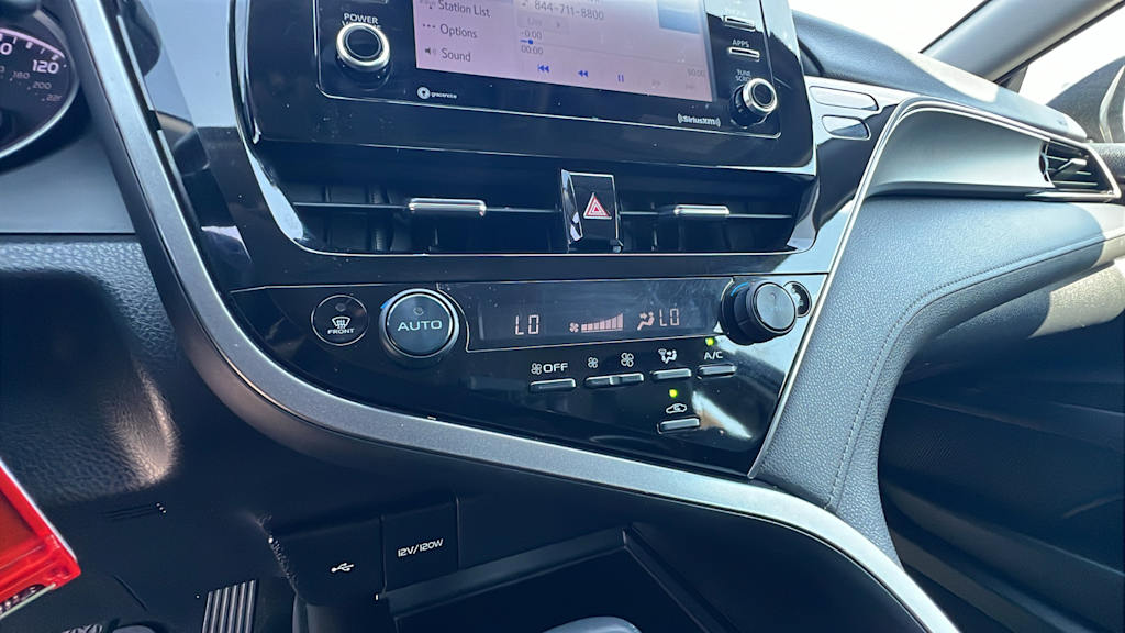2023 Toyota Camry SE 13
