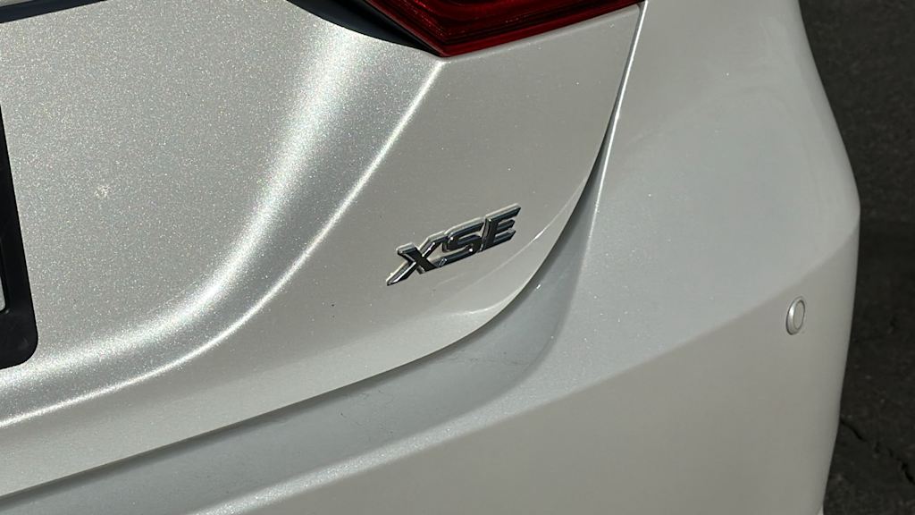 Thumbnail: 2023 Toyota Camry - 7