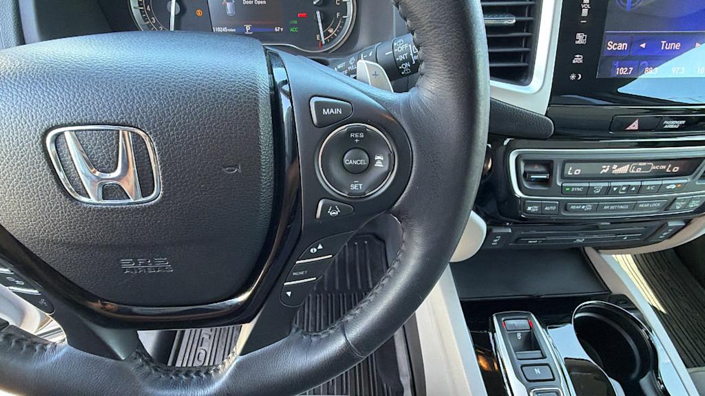 Thumbnail: 2016 Honda Pilot - 27