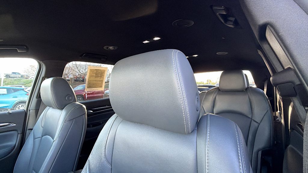 Thumbnail: 2022 Buick Enclave - 10