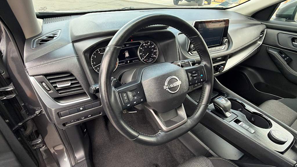 Thumbnail: 2025 Nissan Rogue - 2