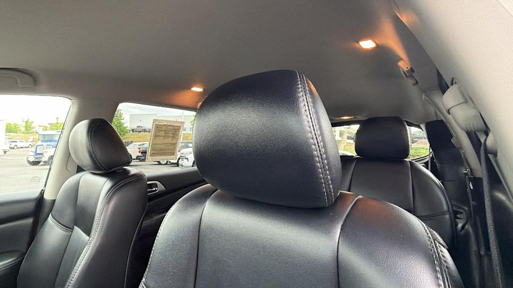 Thumbnail: 2019 Nissan Pathfinder - 10