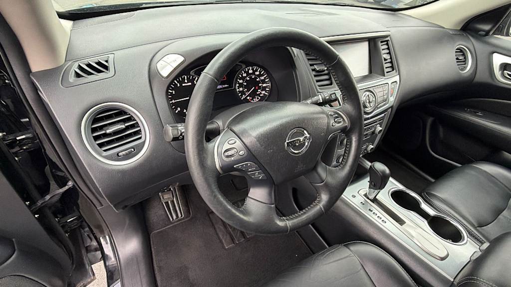 Thumbnail: 2019 Nissan Pathfinder - 2