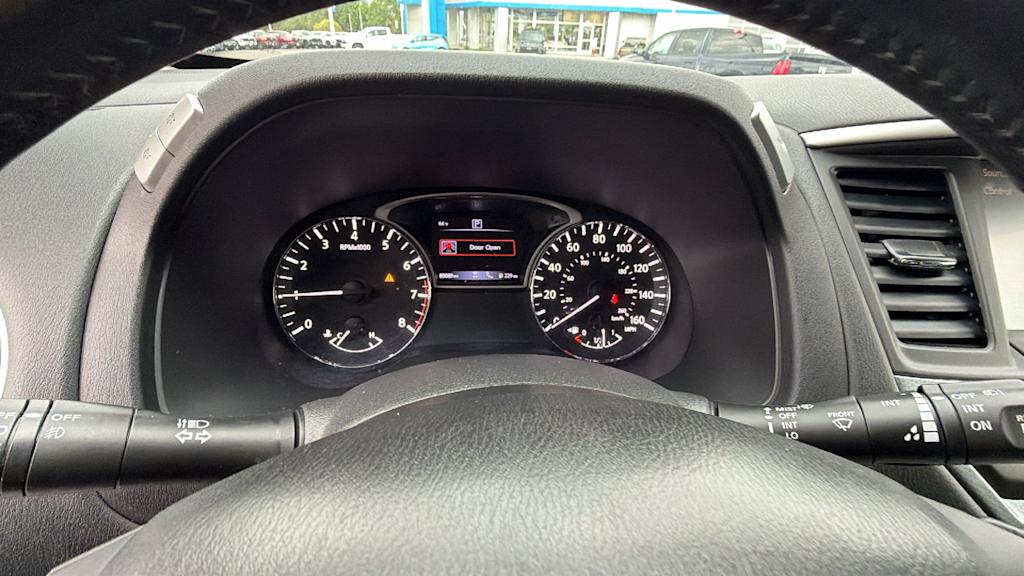 Thumbnail: 2019 Nissan Pathfinder - 17