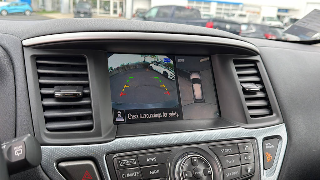 Thumbnail: 2019 Nissan Pathfinder - 25