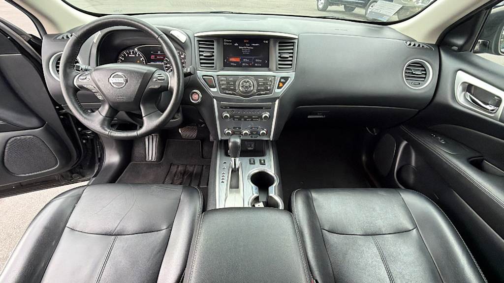 Thumbnail: 2019 Nissan Pathfinder - 14