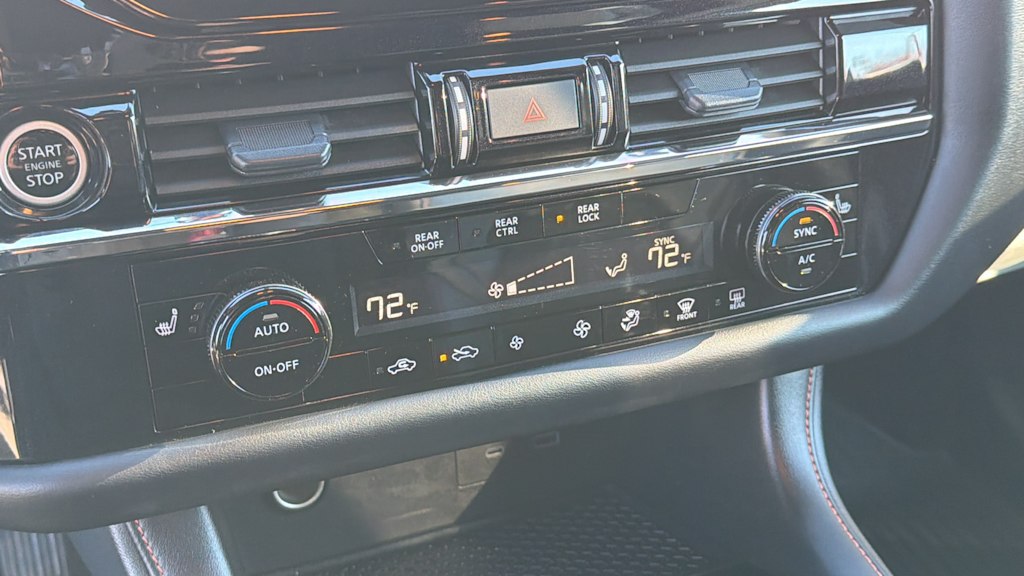 Thumbnail: 2024 Nissan Pathfinder - 22