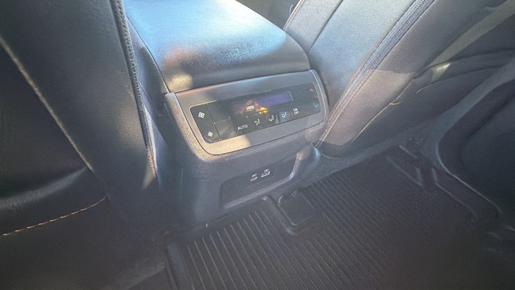 Thumbnail: 2024 Nissan Pathfinder - 29