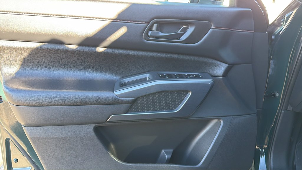 Thumbnail: 2024 Nissan Pathfinder - 28