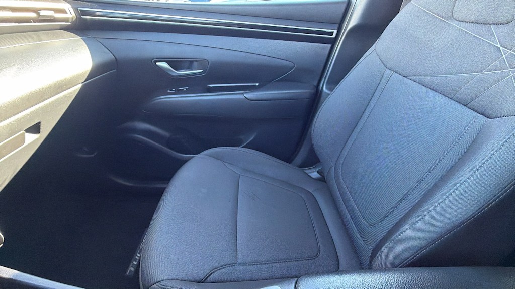 Thumbnail: 2022 Hyundai Tucson - 11