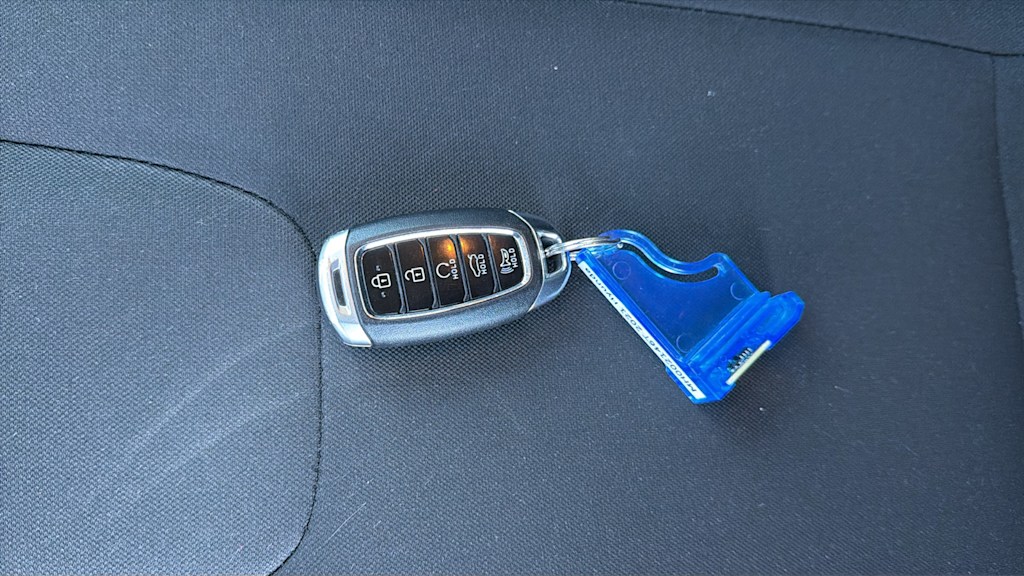 Thumbnail: 2021 Hyundai Elantra - 6