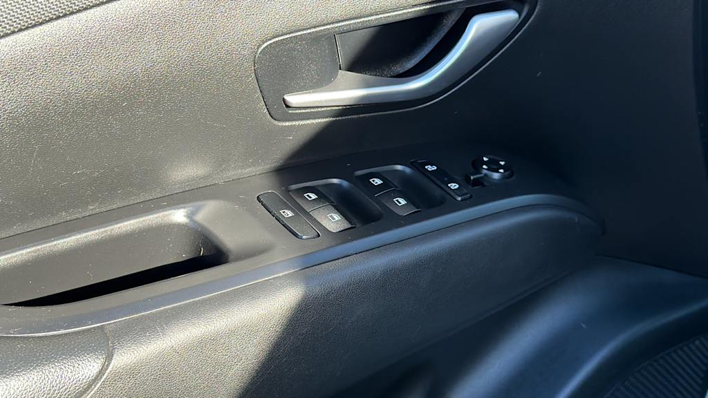 Thumbnail: 2023 Hyundai Santa Cruz - 26