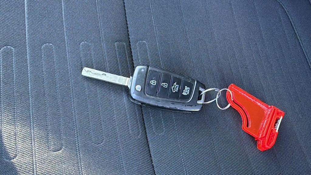 Thumbnail: 2023 Hyundai Santa Cruz - 30